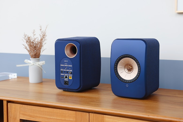 點我看大圖 小空間大享受 HiFi 無線串流 - KEF LSX II 主動式無線喇叭開箱
