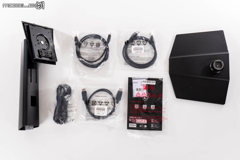 微星 MPG 322URX QD-OLED 電競螢幕開箱實測 加入 DisplayPort 2.1a 高頻寬介面的高爽度遊戲畫面選擇
