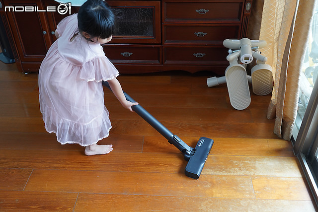 【小惡魔畫蛇添福】試用分享｜LG掃除神隊友登場，雙機潔淨清新迎蛇年！