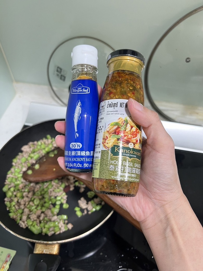 自己做簡單的泰式打拋豬