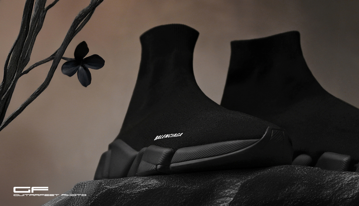 --是襪是鞋-- 巴黎世家 Balenciaga Speed Trainer 2.0 & YEEZY Pods之穿襪上路開箱分享