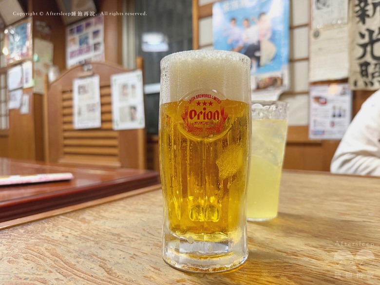 日本沖繩｜お食事処 しろま（Ajinomise Shiroma）＿近 Rembrandt Style Naha 的在地小店／美味的沖繩麵與炒飯／居酒屋