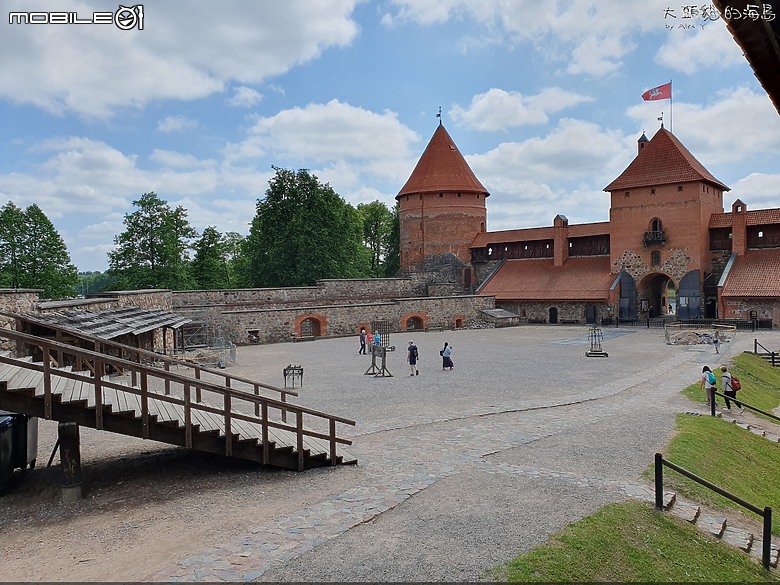 [大頭貓的海島] 立陶宛 特拉凱的湖上城堡 (Lithuania, Trakai)
