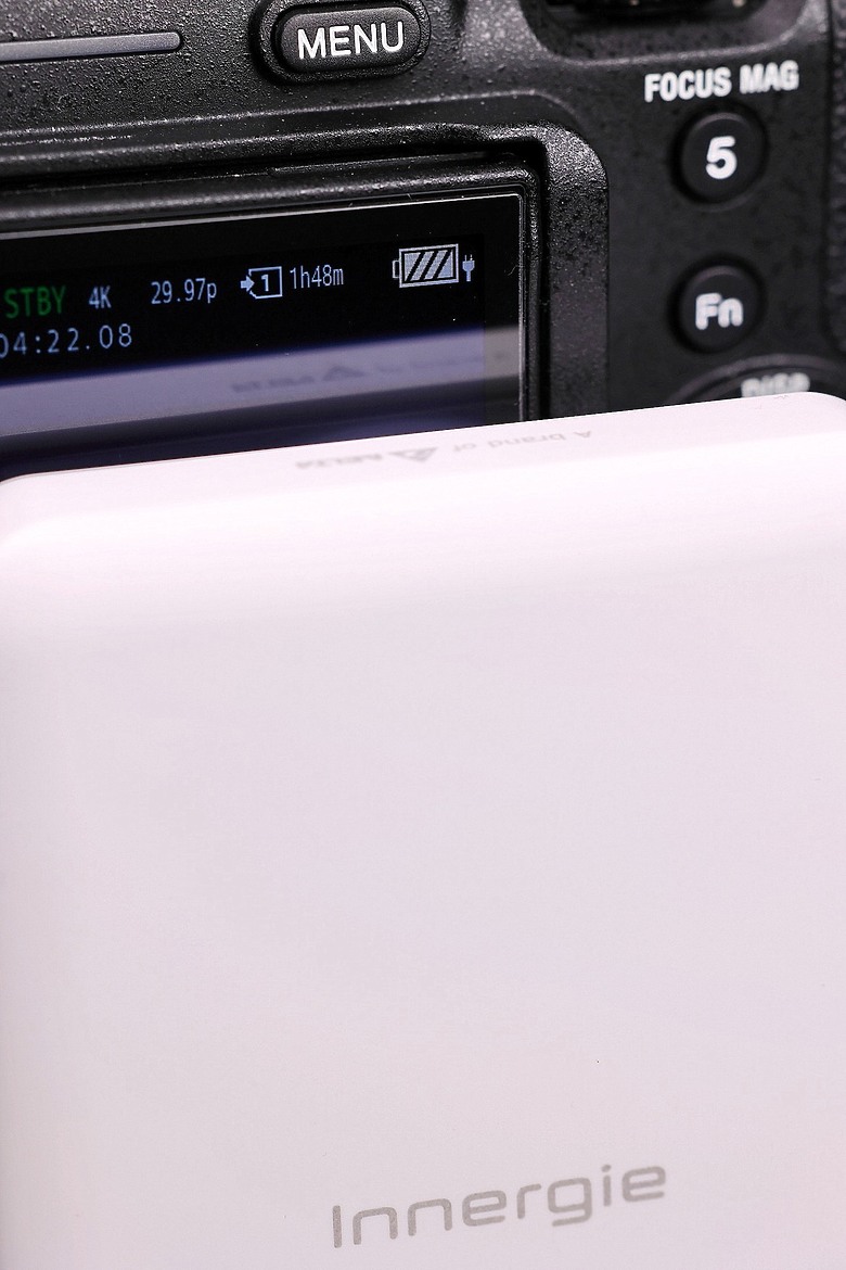 【開箱】Innergie Qi2 10200mAh行動電源，用於支援iPhone 16 Pro Max