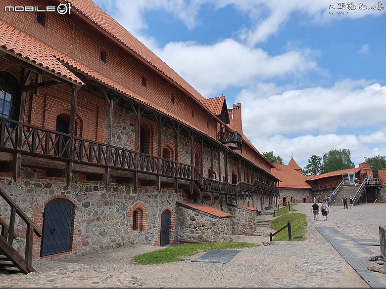 [大頭貓的海島] 立陶宛 特拉凱的湖上城堡 (Lithuania, Trakai)