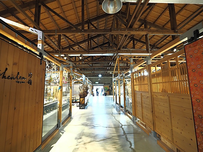 湯圍溝溫泉公園、麒麟酒店、成功國小舊禮堂與校長宿舍(moku旅人書店)、聖母醫院耶穌聖心堂、勉民堂、羅東中山公園、中興文化創意園區 — 礁溪溫泉旅館與羅東一日遊