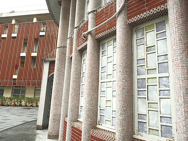 湯圍溝溫泉公園、麒麟酒店、成功國小舊禮堂與校長宿舍(moku旅人書店)、聖母醫院耶穌聖心堂、勉民堂、羅東中山公園、中興文化創意園區 — 礁溪溫泉旅館與羅東一日遊