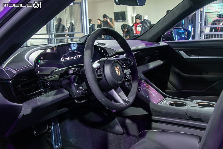 【採訪】Porsche Taycan Turbo GT抵台首演,千匹馬力、稱霸賽道的戰鬥派純電之作!