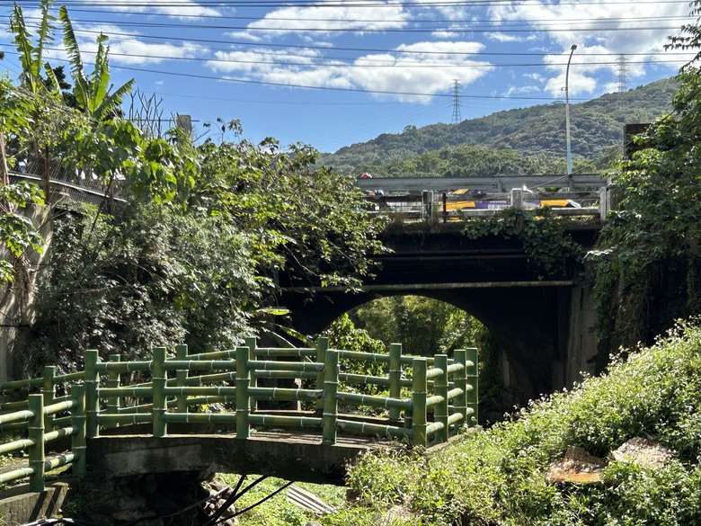 2/1 劉銘傳鐵路，1907年大坑溪橋及大同山主峰，Element city tour