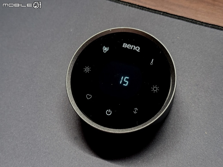 有感升級！？BenQ ScreenBar Halo 2