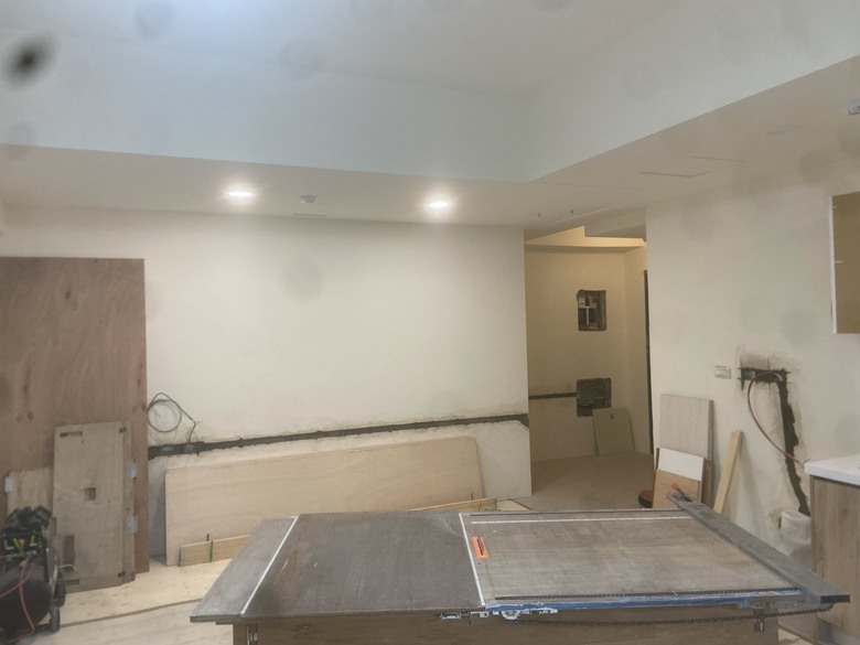新家裝潢中，求油漆建議