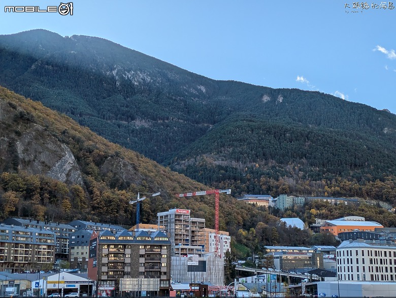 [大頭貓的海島] 藏在庇里牛斯山中的小國家 安道爾(Andorra)