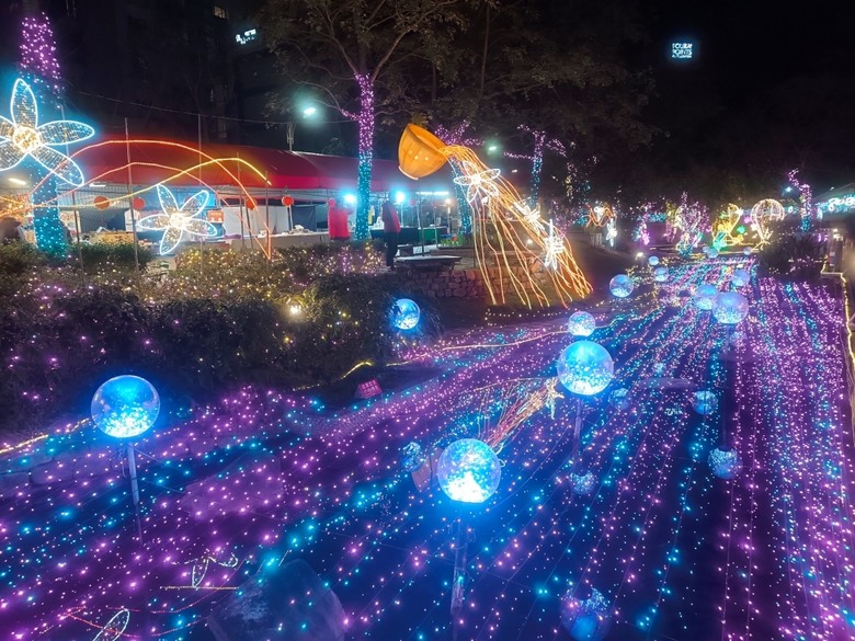 湯圍溝溫泉公園、麒麟酒店、成功國小舊禮堂與校長宿舍(moku旅人書店)、聖母醫院耶穌聖心堂、勉民堂、羅東中山公園、中興文化創意園區 — 礁溪溫泉旅館與羅東一日遊
