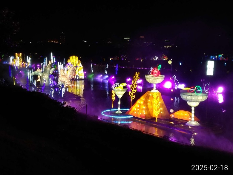 2025台中燈會─月老也來了