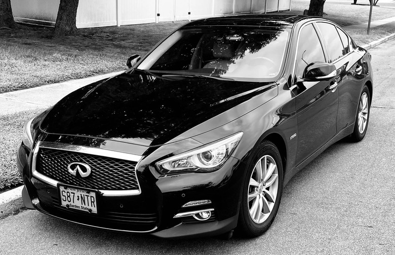 想買二手Infiniti請益