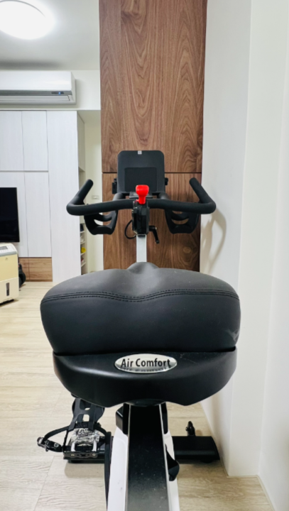 紓壓+練身體的好工具:S977飛輪車