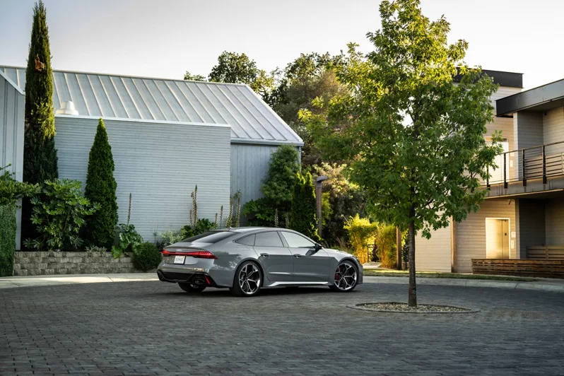又一八缸消逝!Audi新世代RS7傳將改搭V6油電動力技術!