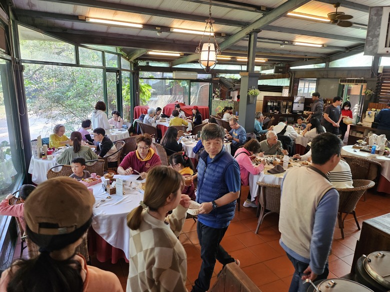 桃園市後花園半日遊 - 春天農場午餐 + 虎頭山健行步道