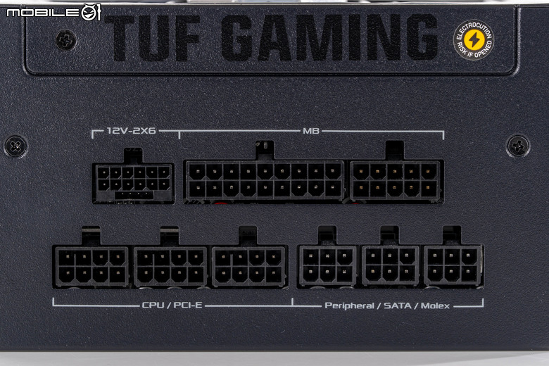 ASUS TUF GeForce RTX 5070 Ti O16G GAMING 顯示卡開箱實測 以優異散熱性能帶來效能加值的超頻卡選擇