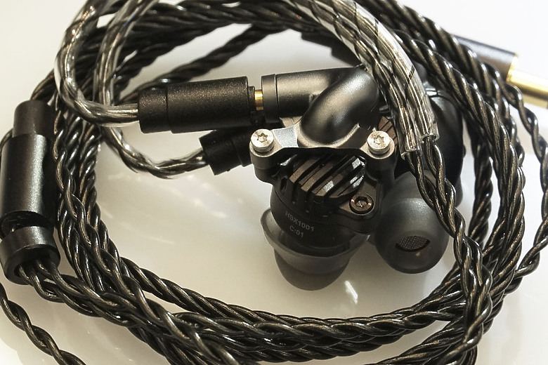 Acoustune HSX1001 真無線耳機｜創新可換式模組設計結合極致音質！