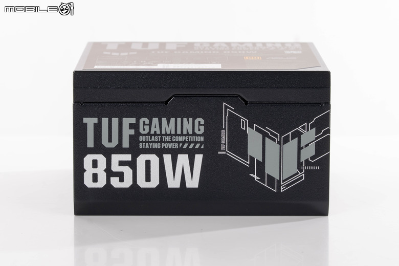 ASUS TUF GeForce RTX 5070 Ti O16G GAMING 顯示卡開箱實測 以優異散熱性能帶來效能加值的超頻卡選擇