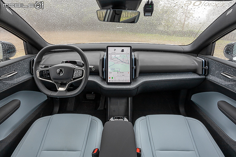 Volvo EX30 Twin Motor Performance 試駕| 有型、有趣但不容小覷的純電小休旅!