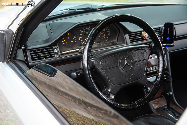 Mercedes-AMG E 53 Hybrid 4MATIC+試駕|完美詮釋性能與節能得以並存!feat. W124 500E
