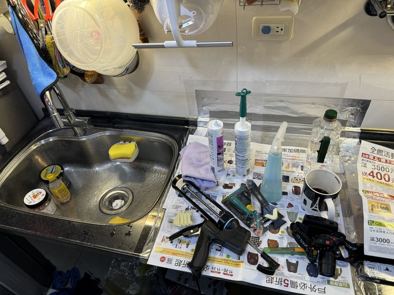 台灣水電工的日常-廚房silicone更新