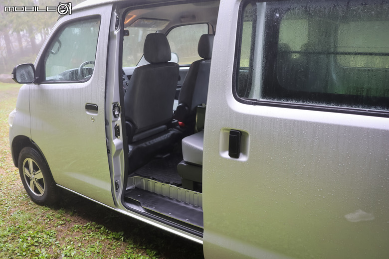 Toyota Town Ace 廂型車5人自排TSS試駕|突出的實用性、空間機能表現一流!