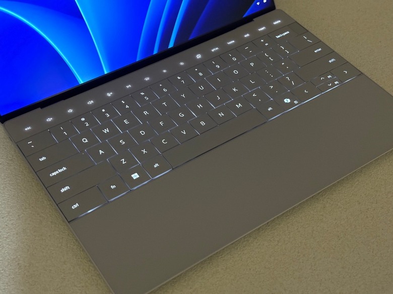 【開箱】我的美「機」Dell XPS 13