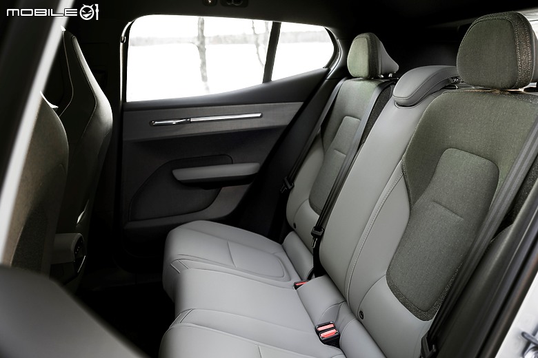 【海外新訊】Volvo EX30 Cross Country 亮相，小型純電 SUV 也能帶來越野體驗！