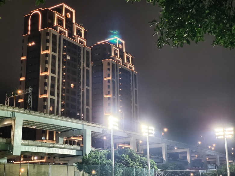 【小惡魔畫蛇添福】蛇年走春隨手拍+三星四代旗艦機盲測