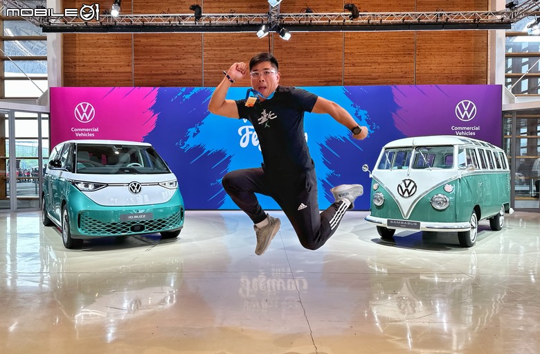 福斯商旅 Volkswagen ID.Buzz Pro S 試駕|承先啟後的經典味、豐富且出色的空間機能!