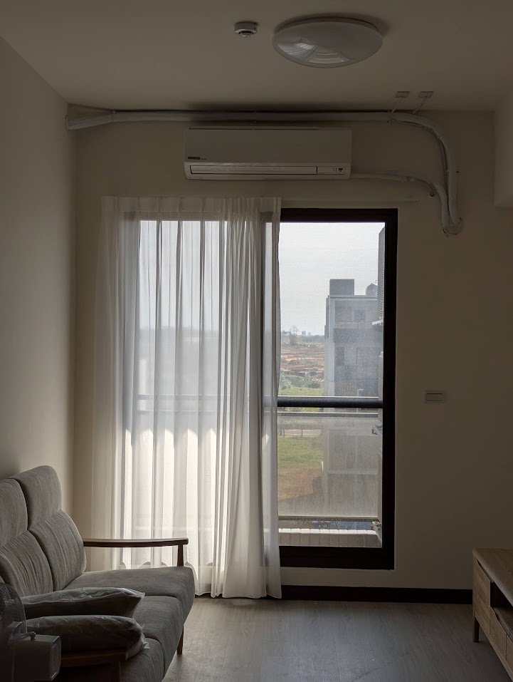 頂樓客廳冷氣大小？(更新~謝謝大家的意見，最後在全國電子選擇裝冰點的冷暖6.3kw)