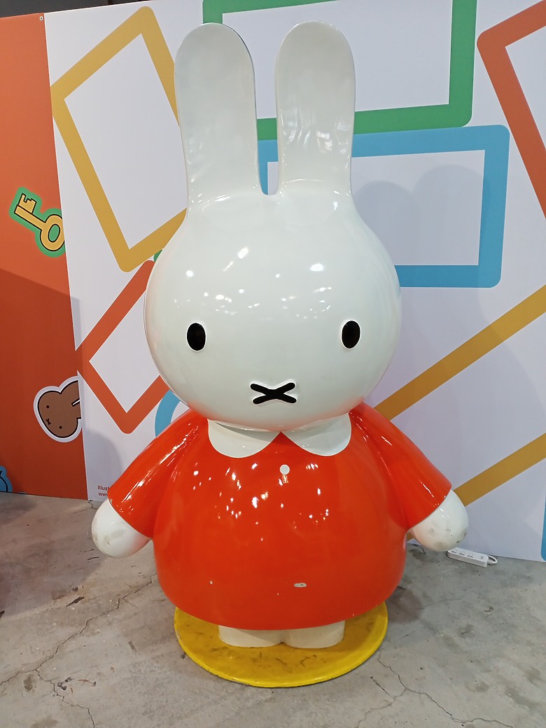 點我看大圖 【小惡魔畫蛇添福】米飛兔特展