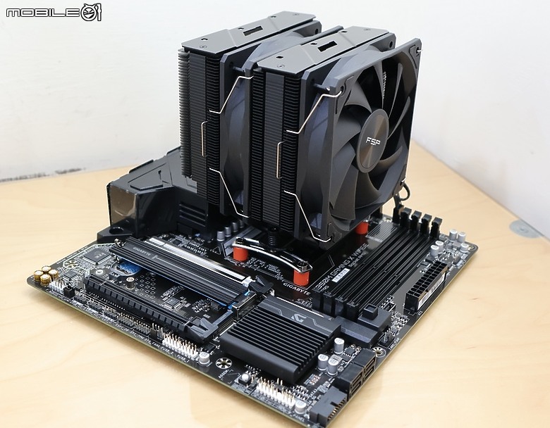 點我看大圖 技嘉 AM5 裝機系新板登場 B850M GAMING X WIFI6E 開箱