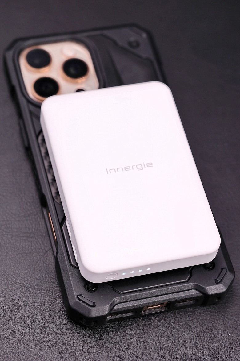 【開箱】Innergie Qi2 10200mAh行動電源，用於支援iPhone 16 Pro Max