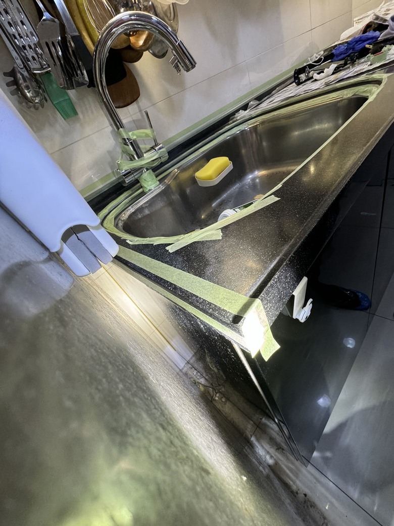 台灣水電工的日常-廚房silicone更新
