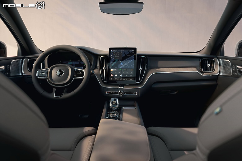 【國外新訊】Volvo 發佈新年式 XC60，外觀質感進化另換上全新車載系統！