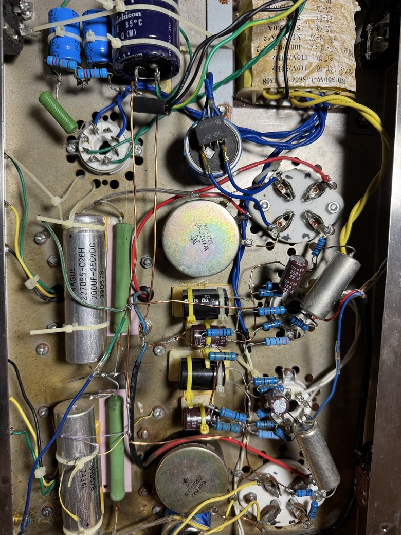 我的管機影音系統(繼續D類擴大機 AB test)