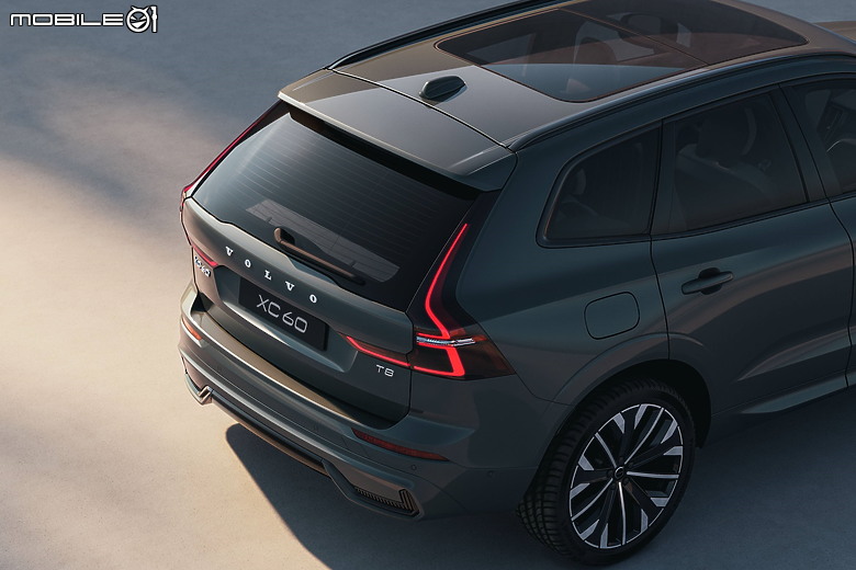 【國外新訊】Volvo 發佈新年式 XC60，外觀質感進化另換上全新車載系統！