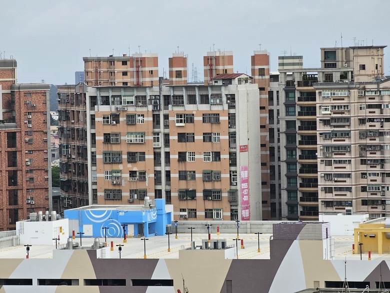 【小惡魔畫蛇添福】蛇年走春隨手拍+三星四代旗艦機盲測