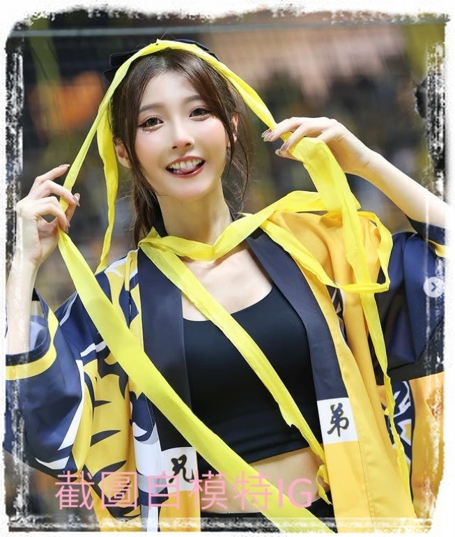 【 靈蛇(舌)吐喜】今天補班日我們不跳啦啦隊....來教室壞壞吧【汶汶】