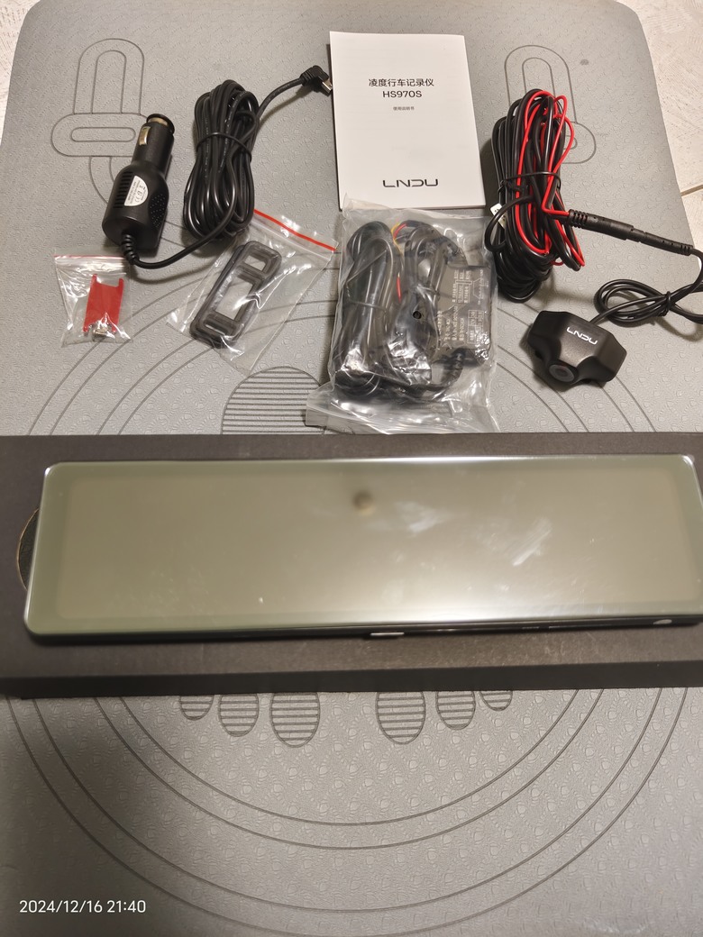 點我看大圖 凌度4K(假4K真2K) 12吋電子後照鏡行車紀錄器 HS970S 開箱分享