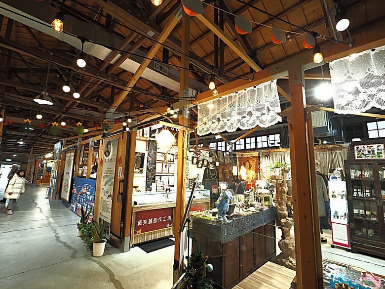 湯圍溝溫泉公園、麒麟酒店、成功國小舊禮堂與校長宿舍(moku旅人書店)、聖母醫院耶穌聖心堂、勉民堂、羅東中山公園、中興文化創意園區 — 礁溪溫泉旅館與羅東一日遊