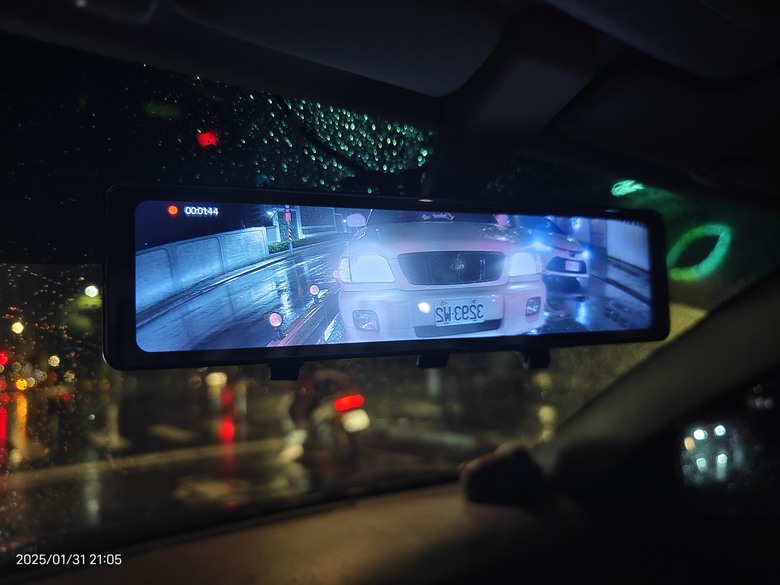 點我看大圖 凌度4K(假4K真2K) 12吋電子後照鏡行車紀錄器 HS970S 開箱分享