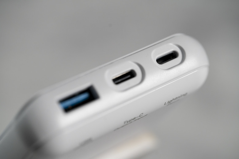 【開箱測試】GIGASTONE QP-10100W 10000mAh 3合1 無線快充行動電源