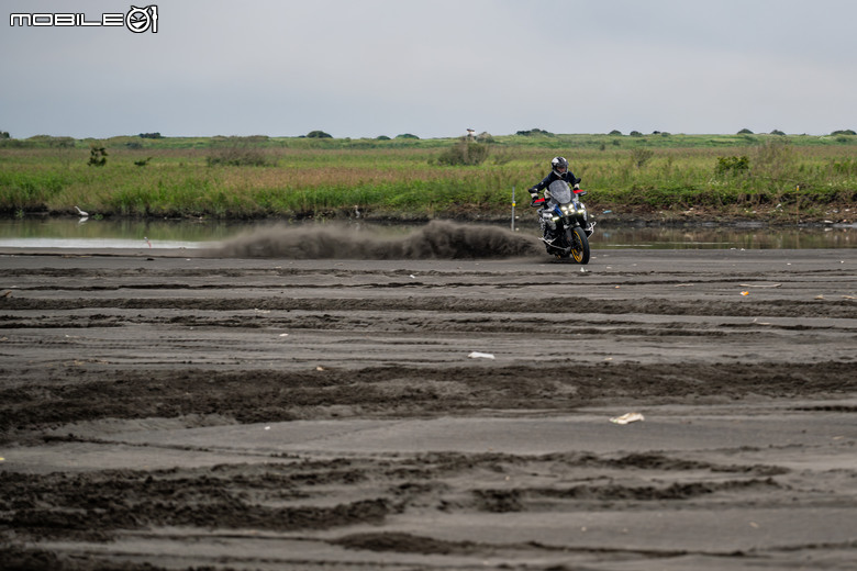 BMW Motorrad R 1300 GS Adventure試駕｜征服無限可能科技與力量的完美融合！