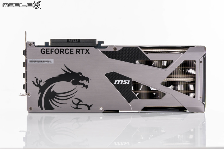 微星 GeForce RTX 5070 12G VANGUARD SOC 顯示卡開箱實測 以大型散熱設計帶來更低溫度壓制表現