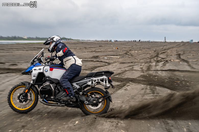 BMW Motorrad R 1300 GS Adventure試駕｜征服無限可能科技與力量的完美融合！